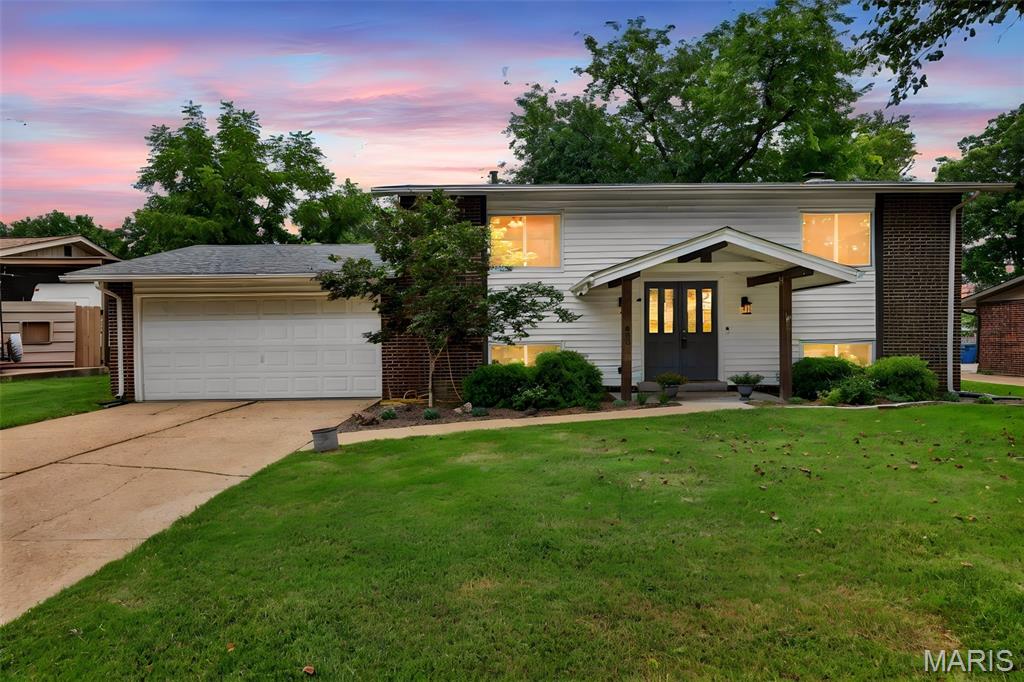 Photo of 933 Barbara Ann Lane Ellisville MO 63021