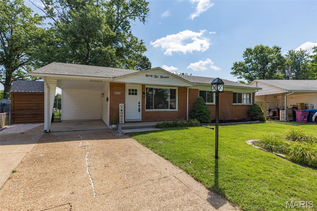Photo of 9200 Papoose Drive St Louis MO 63123