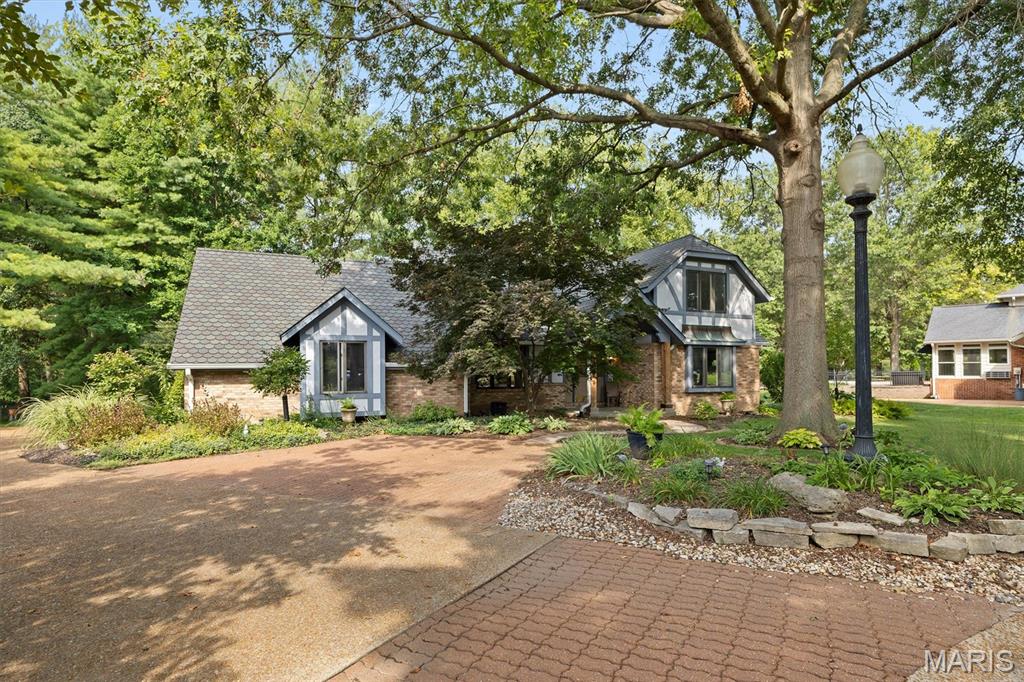 Photo of 5 Pinebrook Court Edwardsville IL 62025