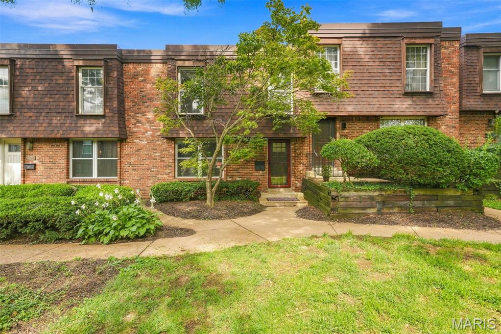 Photo of 13473 Coliseum Drive Chesterfield MO 63017