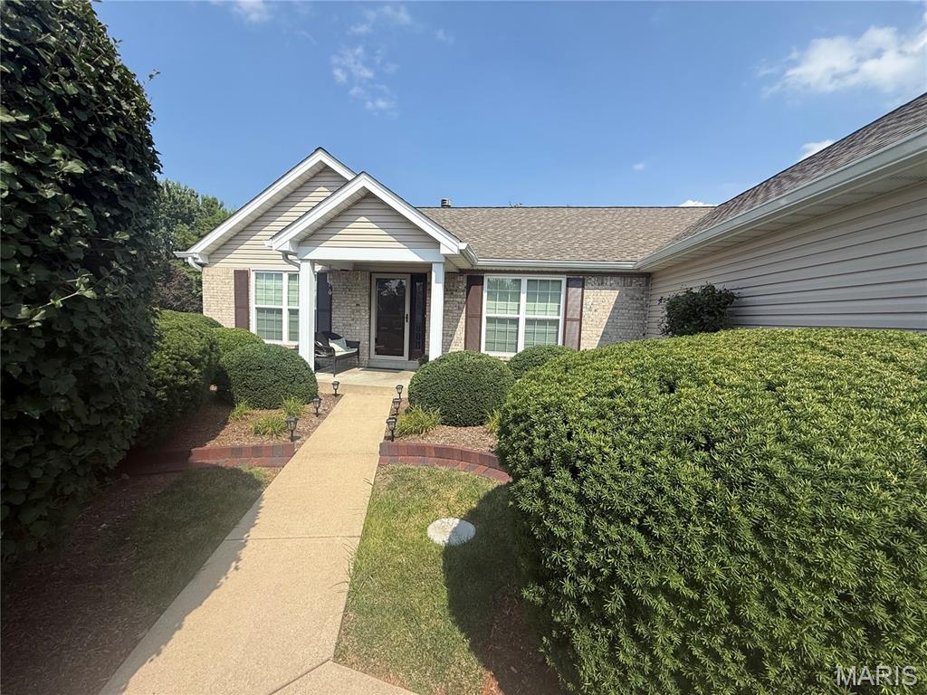 Photo of 8 Autumn Grove Court O'Fallon MO 63366