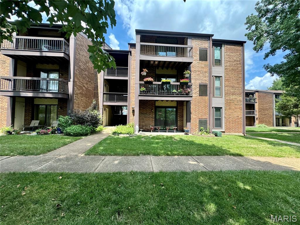 Photo of 4266 Kay Lane #1 St Louis MO 63123