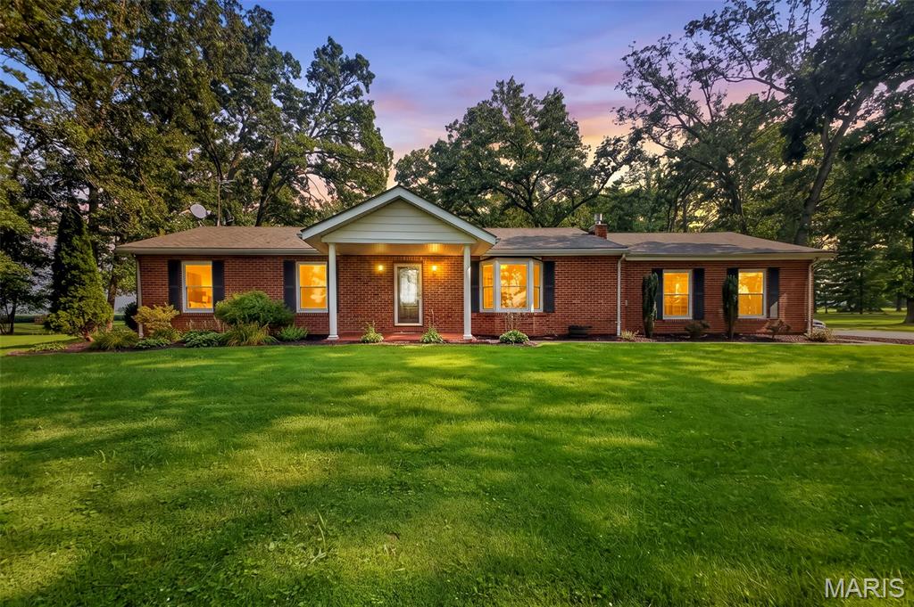 Photo of 8861 Gilmore Lake Road Columbia IL 62236
