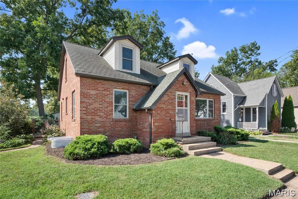 Photo of 618 E Main Street E Mascoutah IL 62258