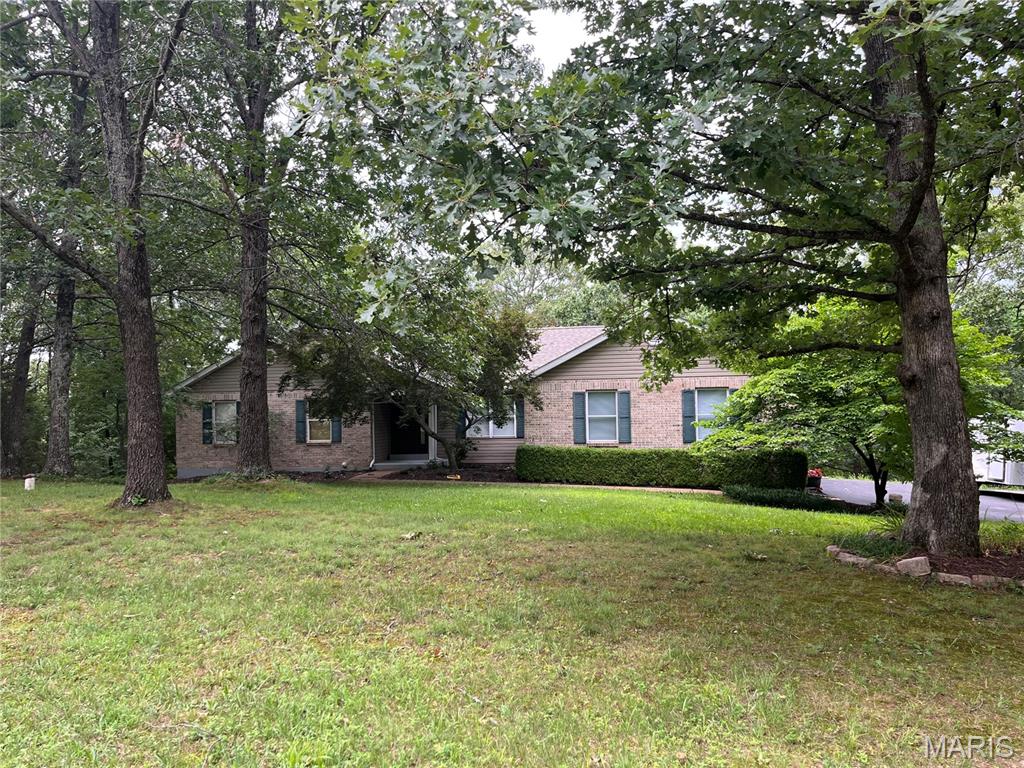 Photo of 279 Fawn Ridge Lane Hillsboro MO 63050