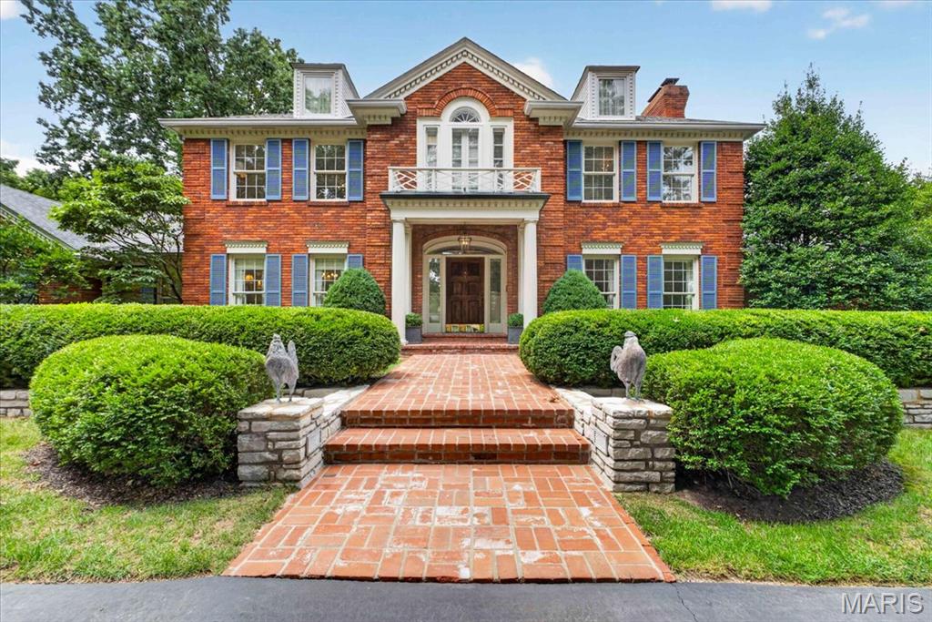 Photo of 1233 Royal Glen Drive Town and Country MO 63131