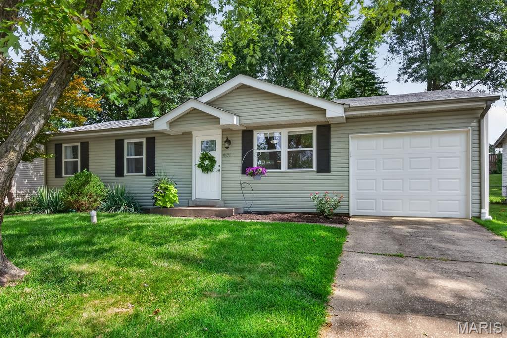 Photo of 4035 Mary Ridge Lane St Charles MO 63304