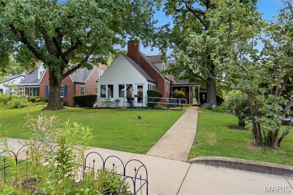 Photo of 7816 Blackberry Avenue St Louis MO 63130