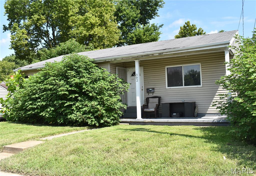 Photo of 302 Barthel Avenue St Charles MO 63301