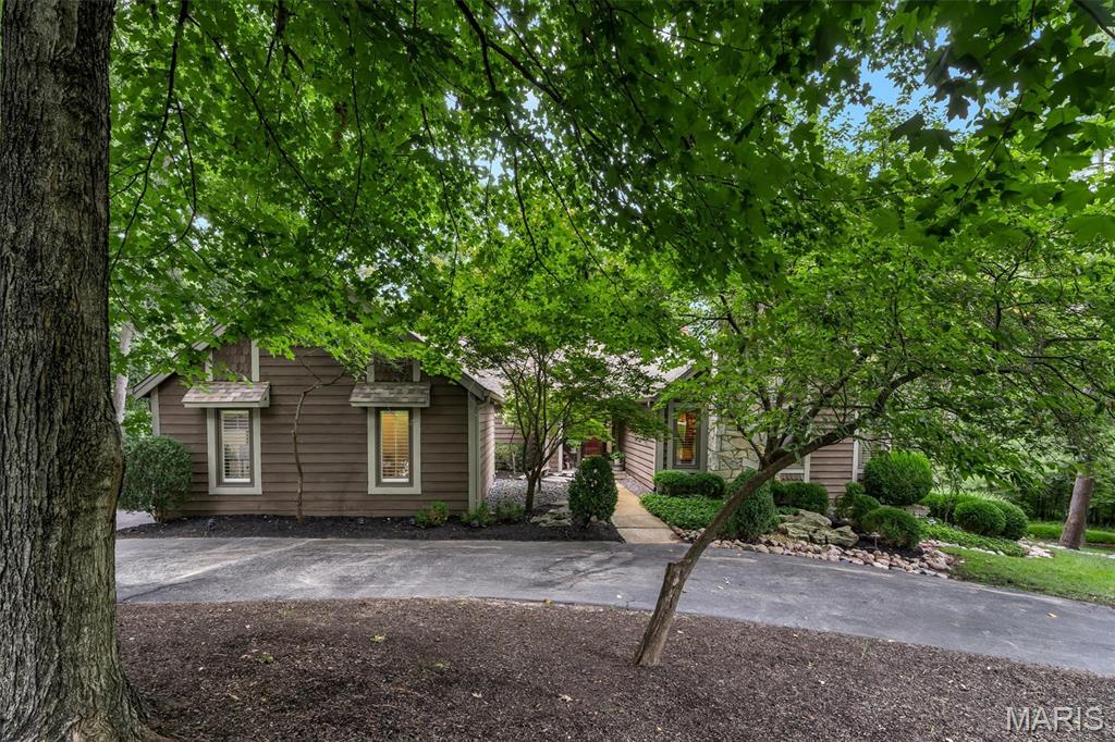 Photo of 436 Shadowridge Court Ballwin MO 63011