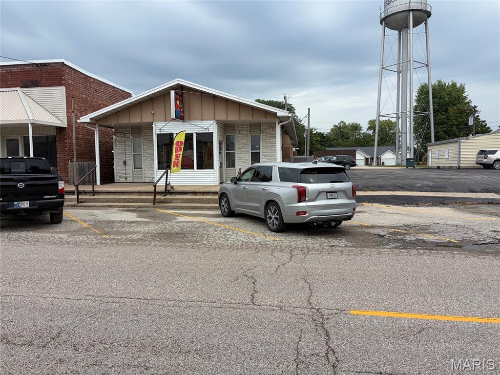 Photo of 105 E Booneslick Road Jonesburg MO 63351
