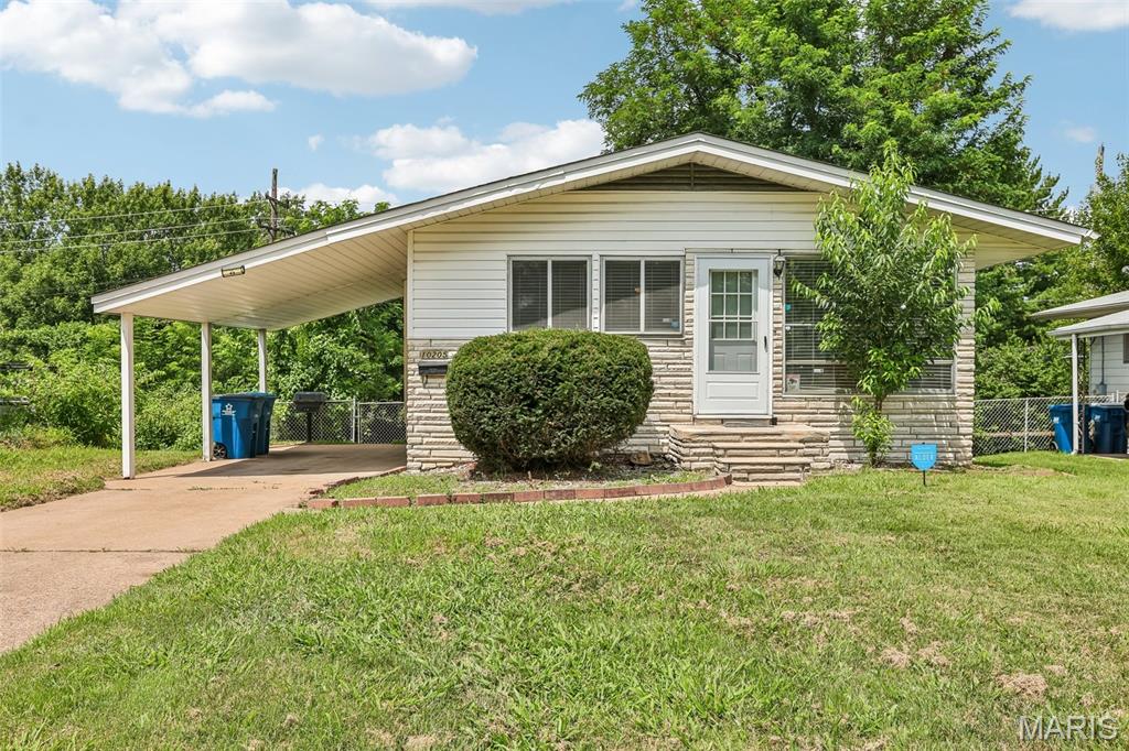 Photo of 10205 Gourock Drive St Louis MO 63137