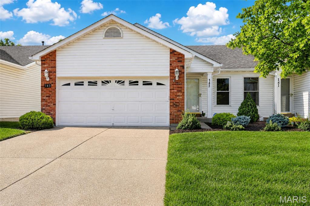 Photo of 143 Maryland Drive #54A O'Fallon MO 63366