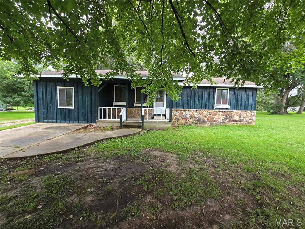 Photo of 106 McCormick Street Dexter MO 63841