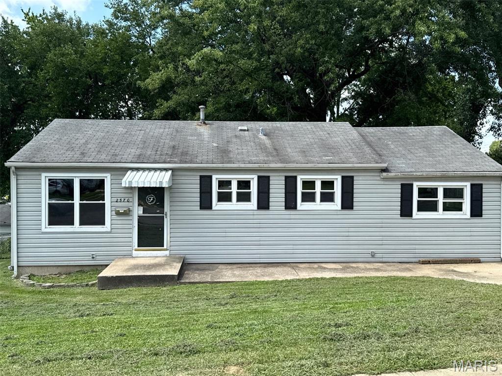 Photo of 2570 Mullanphy Lane Florissant MO 63031