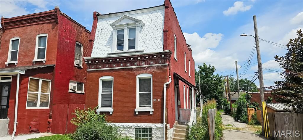 Photo of 3646 Iowa Avenue St Louis MO 63118