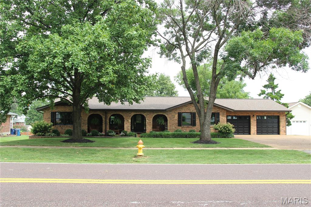 Photo of 7001 Weber Road St Louis MO 63123
