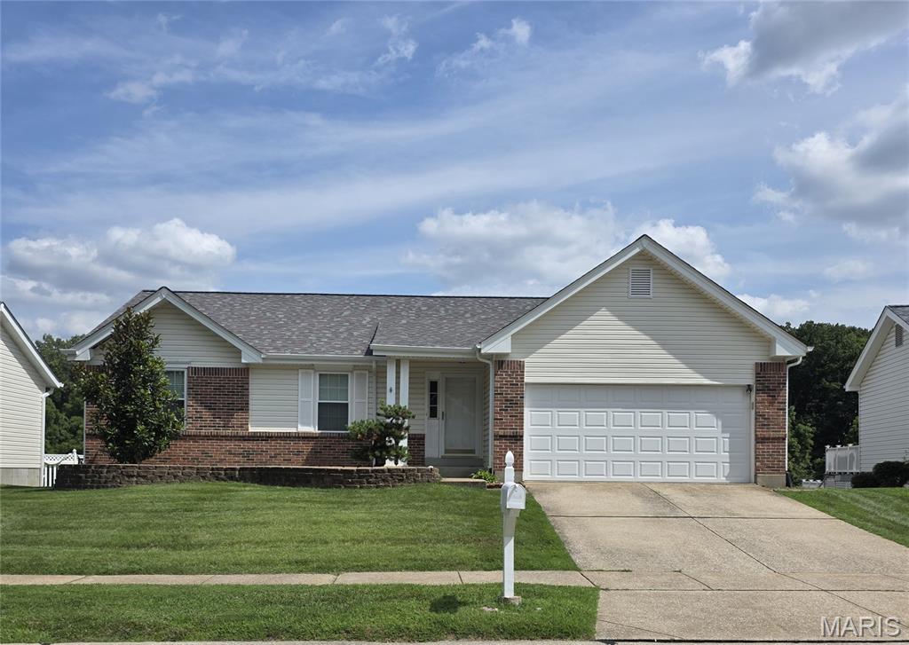 Photo of 638 Oak Springs Trail Drive Ballwin MO 63021
