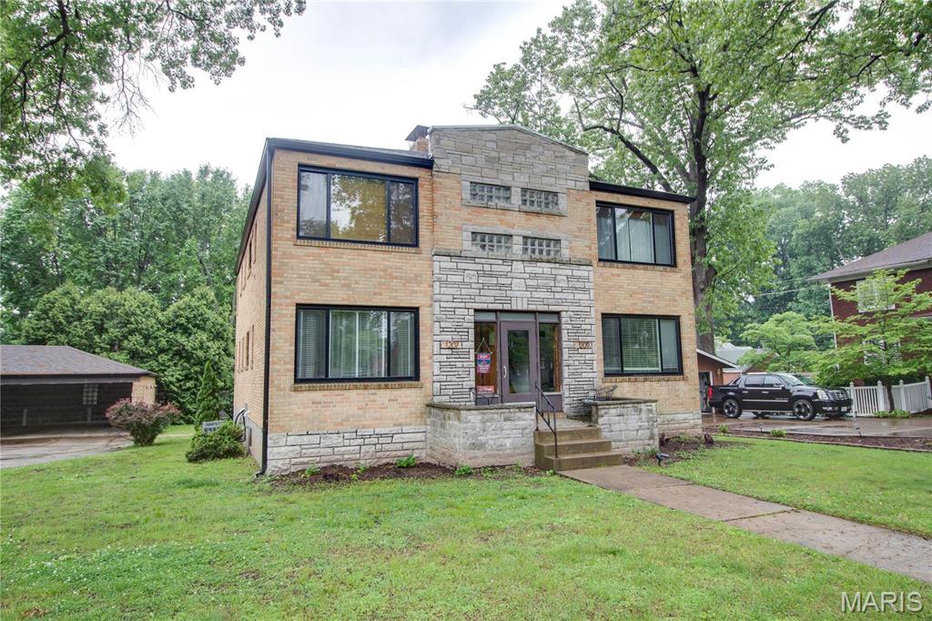 Photo of 1209 Logan #A Alton IL 62002