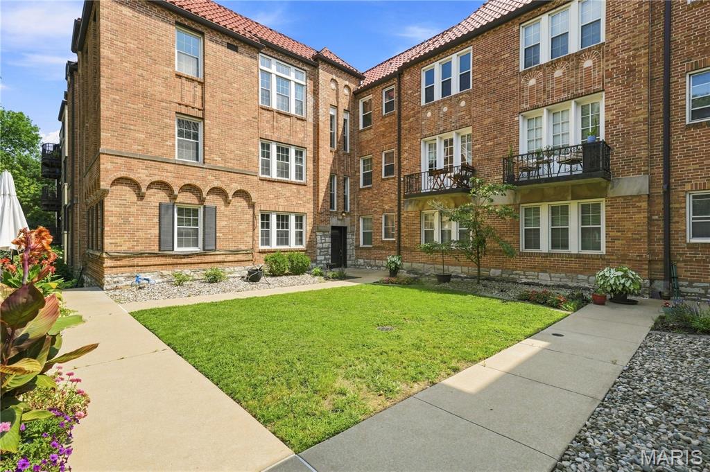 Photo of 7530 Cromwell Drive #1N Clayton MO 63105
