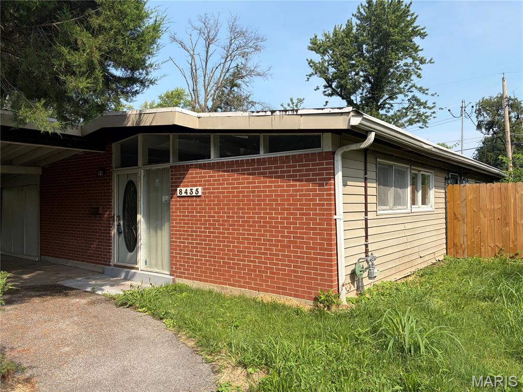 Photo of 8435 Midwood Avenue Berkeley MO 63134