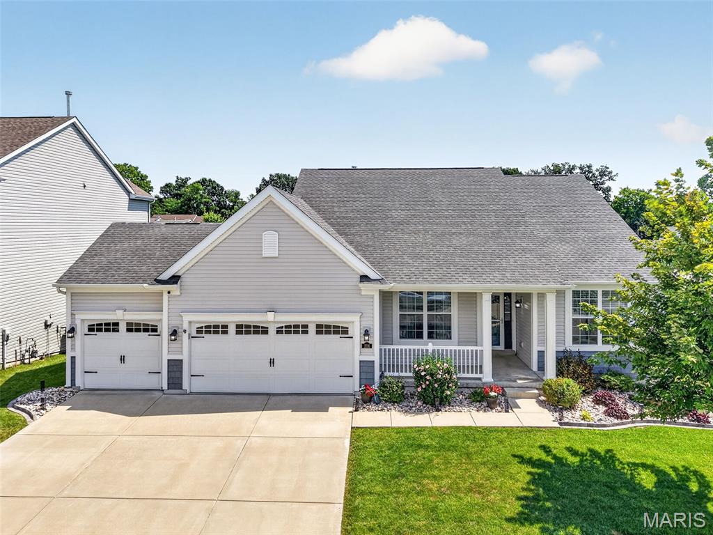 Photo of 206 Knob Creek Court Lake St Louis MO 63367