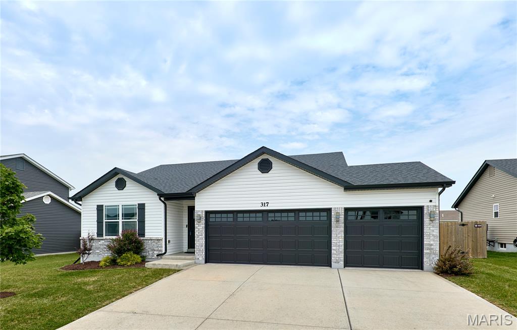 Photo of 317 Katie Lynn Drive Wentzville MO 63385