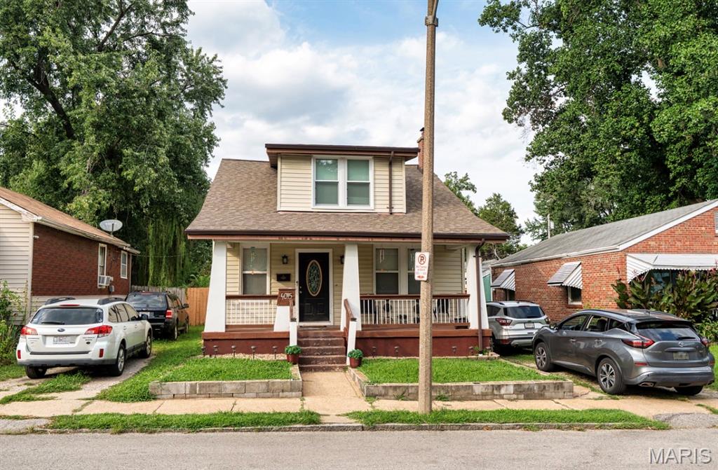 Photo of 4015 Eichelberger Street St Louis MO 63116