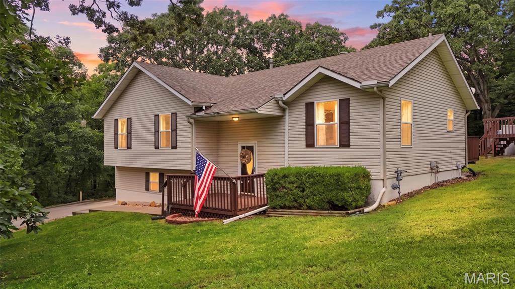 Photo of 601 SE 125th St Warrensburg MO 64093