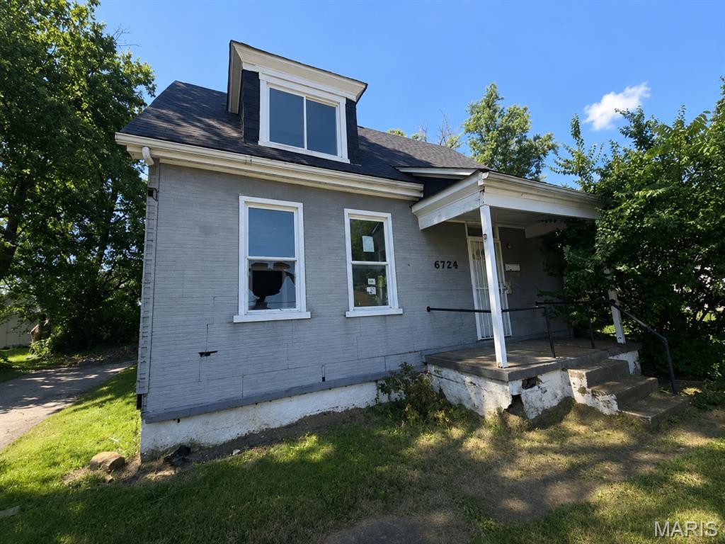 Photo of 6728 Robbins Avenue St Louis MO 63133