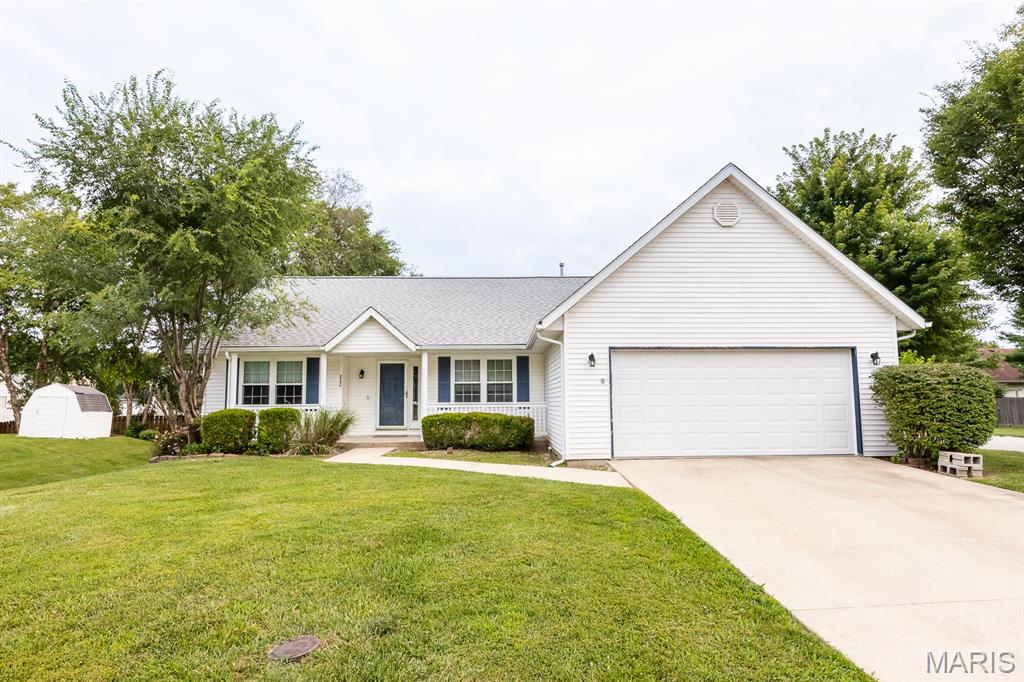Photo of 3246 Hunters Way Belleville IL 62221