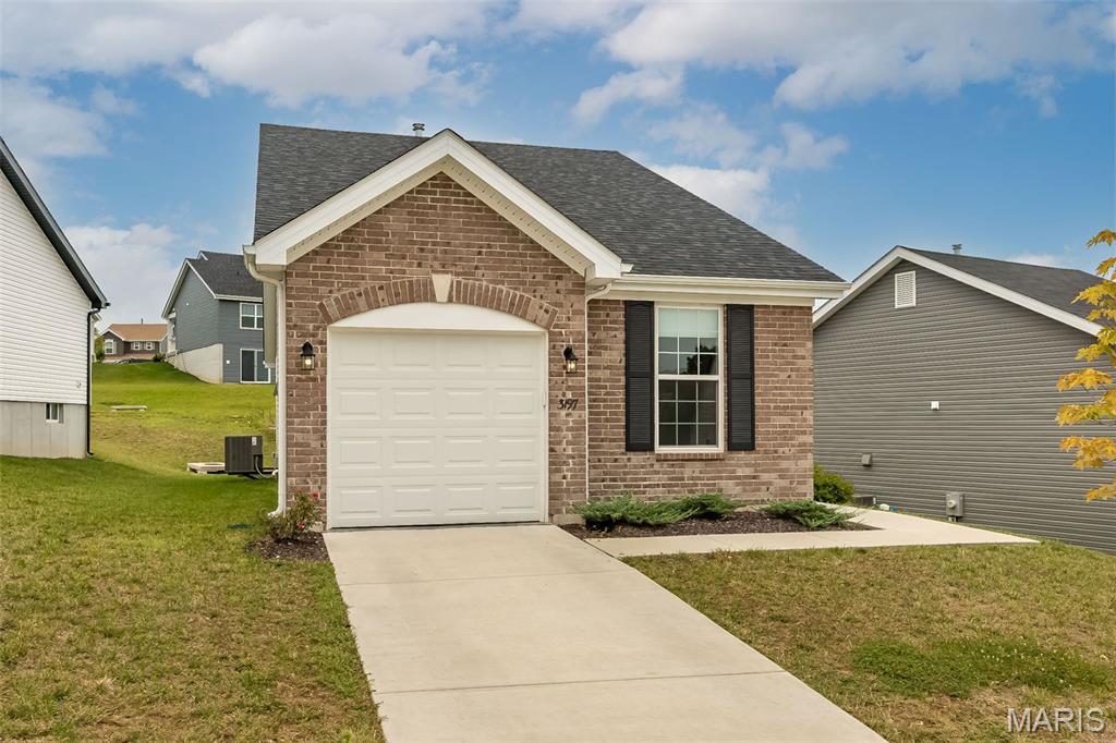 Photo of 3197 White Pine Drive Imperial MO 63052