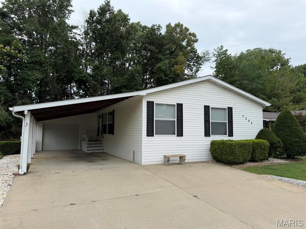 Photo of 5204 Ida Drive Belleville IL 62223