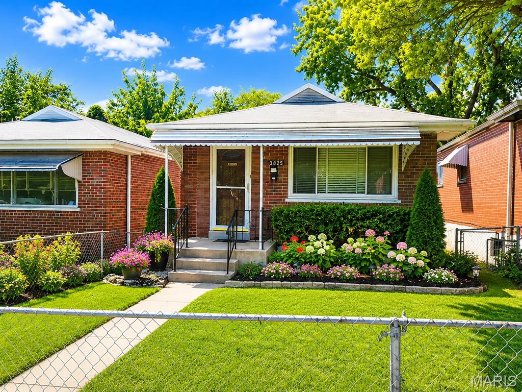 Photo of 3825 Illinois Avenue St Louis MO 63118