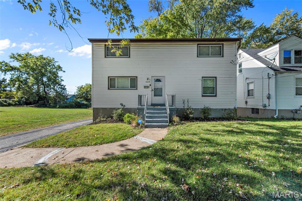 Photo of 3319 Eminence Boulevard St Louis MO 63114