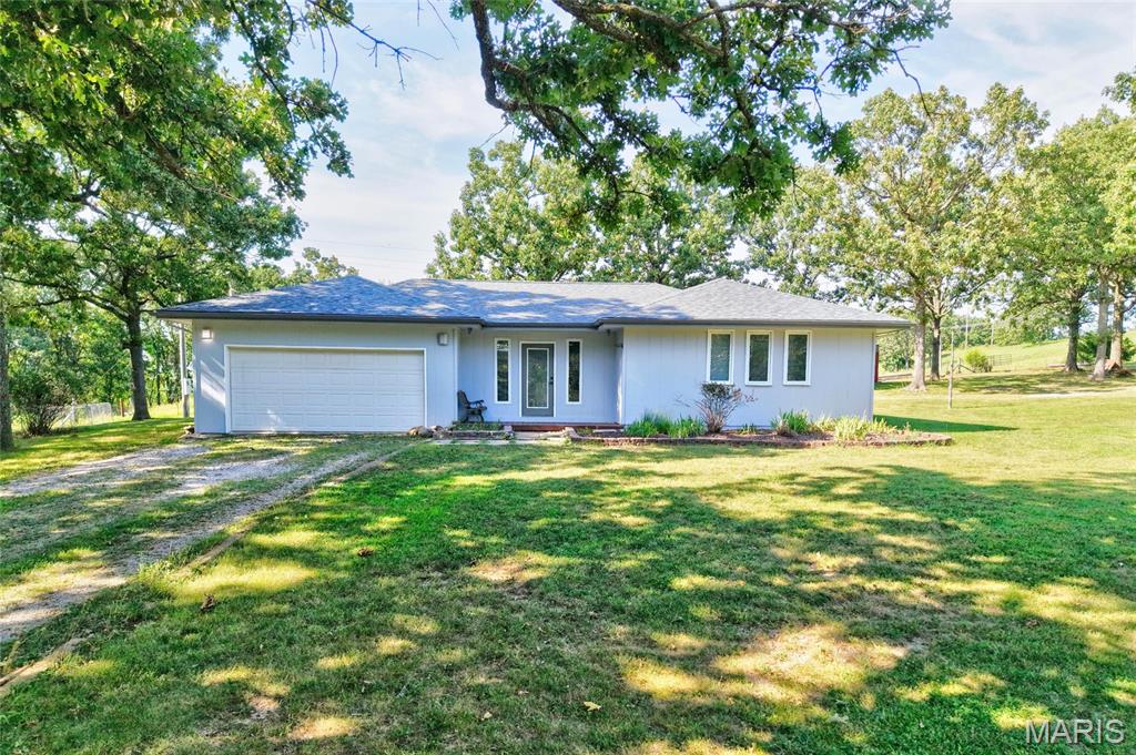 Photo of 157 Keepsake Road Stoutland MO 65567