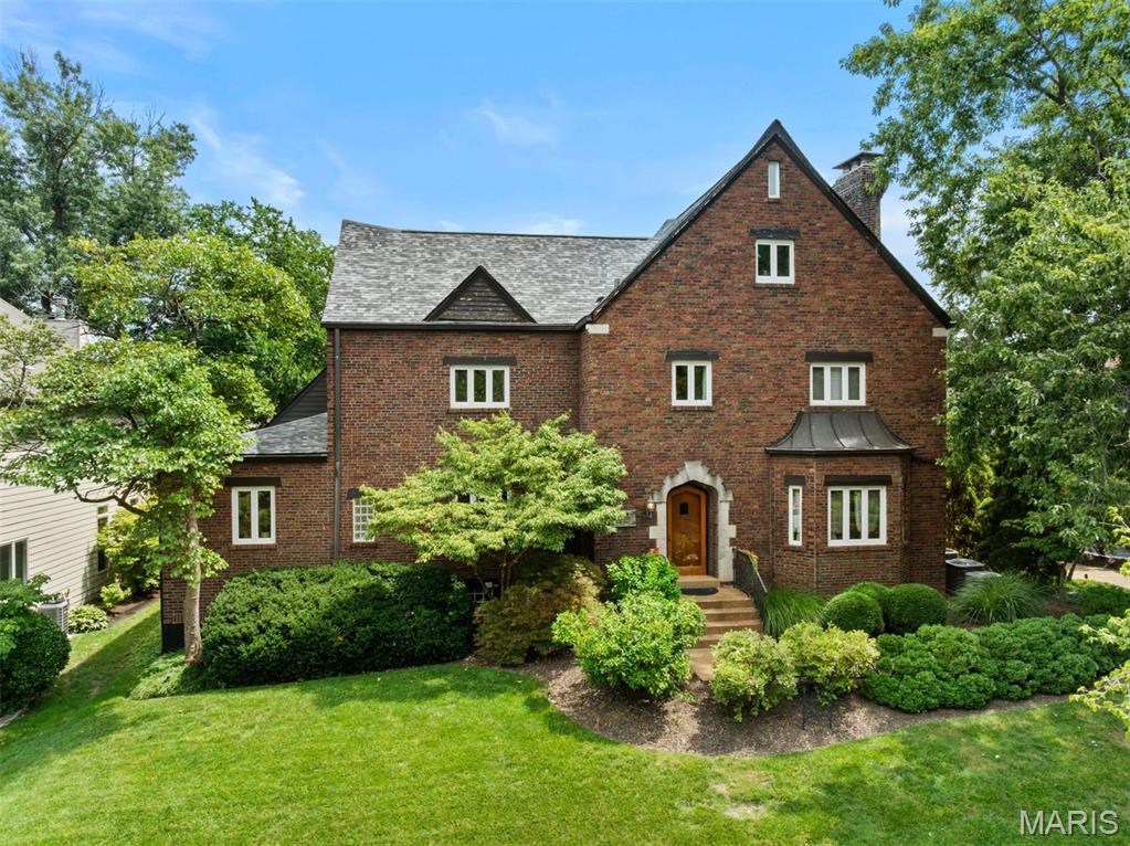 Photo of 516 Warder Avenue University City MO 63130