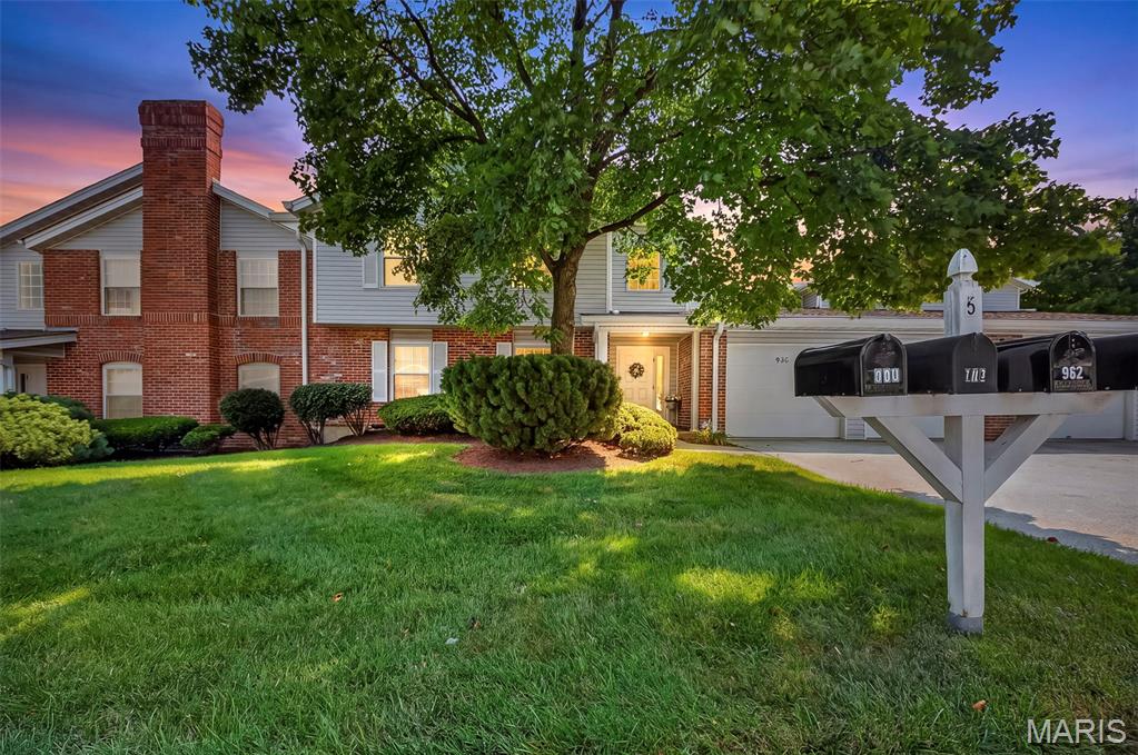 Photo of 980 Windstream Drive #35 St Peters MO 63376