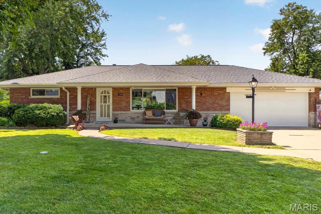 Photo of 1309 Clearview Drive St Charles MO 63303