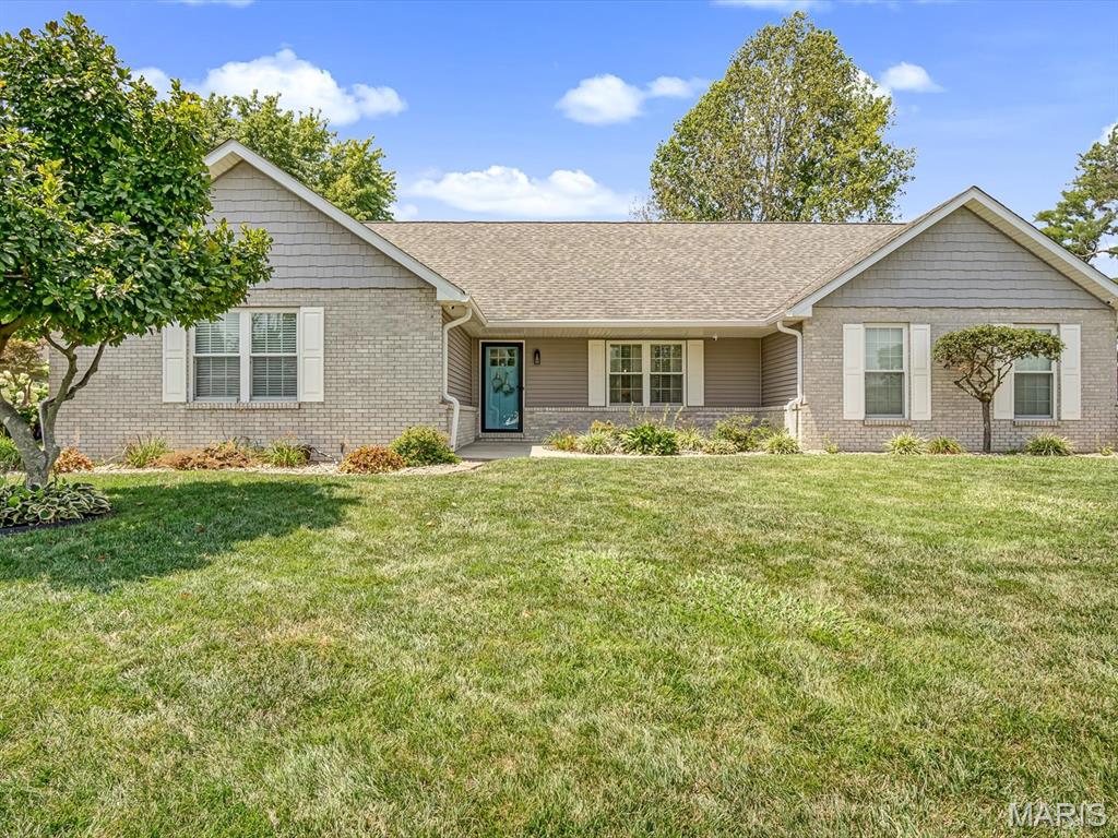 Photo of 113 Suburban Drive Smithton IL 62285