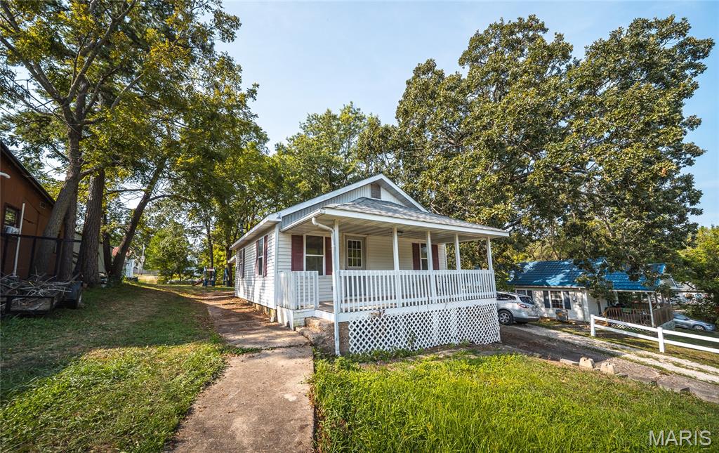 Photo of 205 9th Street Crocker MO 65452