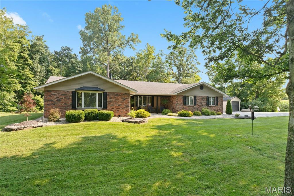 Photo of 6849 Gushing Springs Edwardsville IL 62025