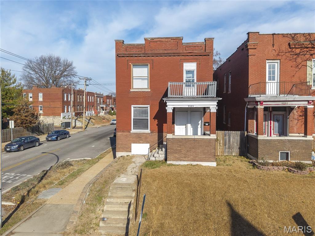Photo of 3325 Chippewa Street St Louis MO 63118