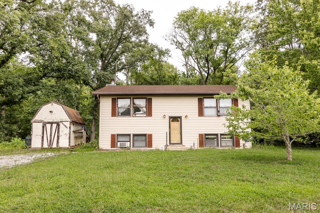 Photo of 10609 Town Hall Road Mascoutah IL 62258