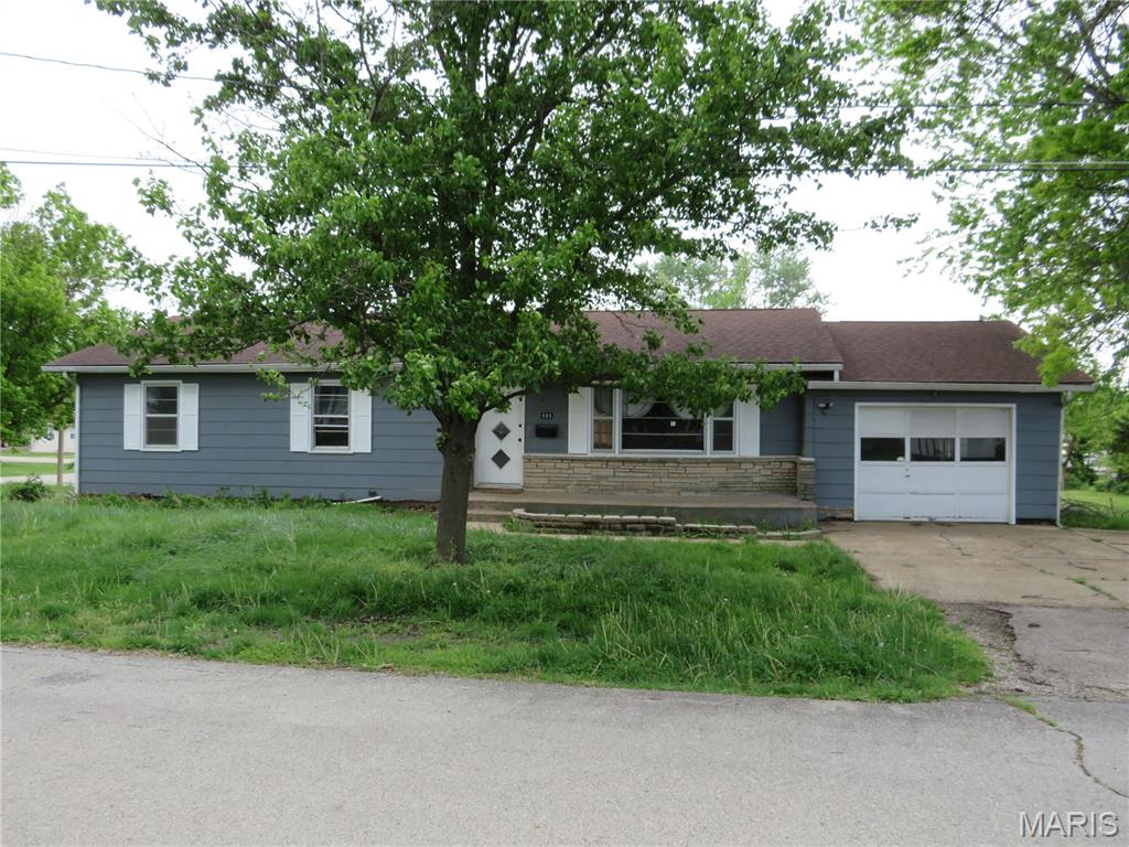 Photo of 905 E Pace Street Salem MO 65560