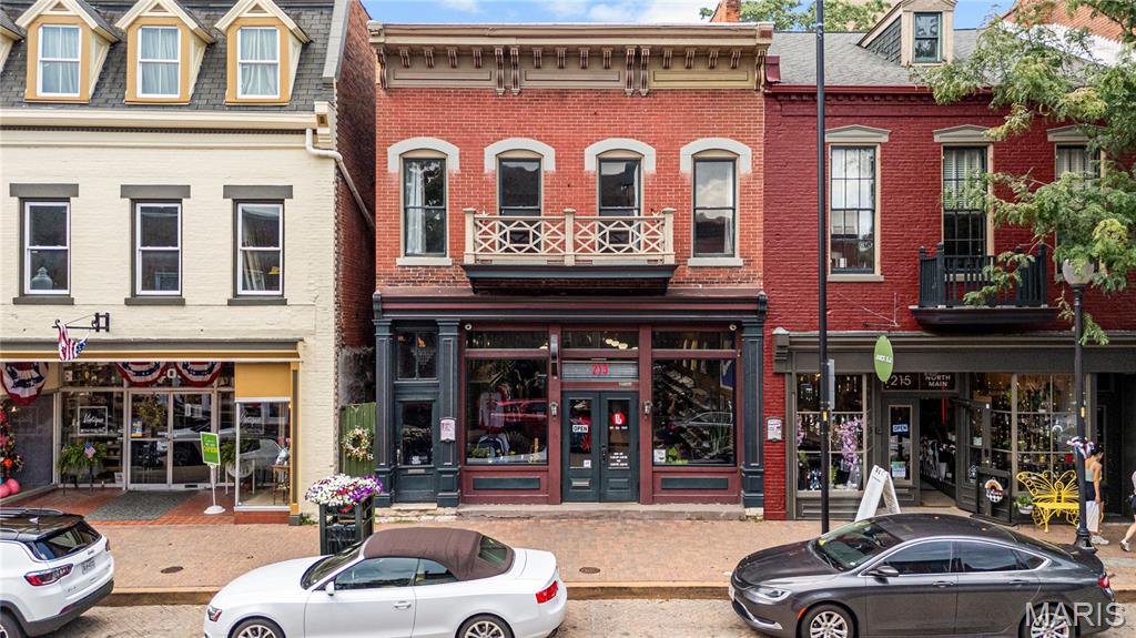 Photo of 213 N Main Street St Charles MO 63301