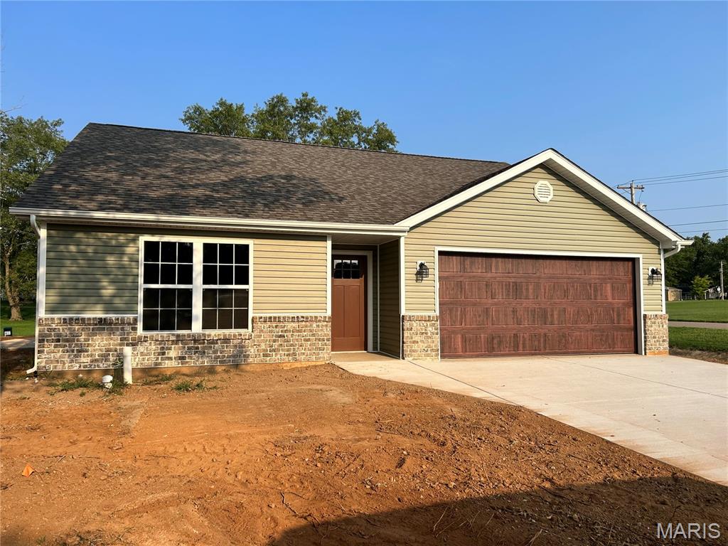 Photo of 831 Bell Drive Farmington MO 63640