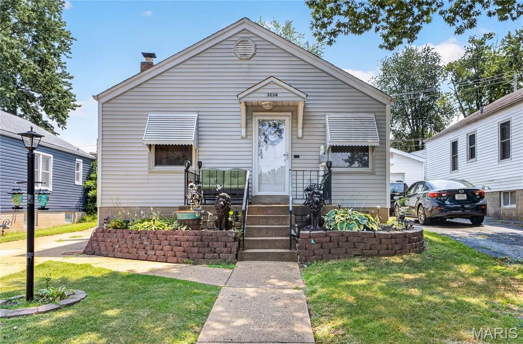Photo of 3234 Jasper Park St Louis MO 63139