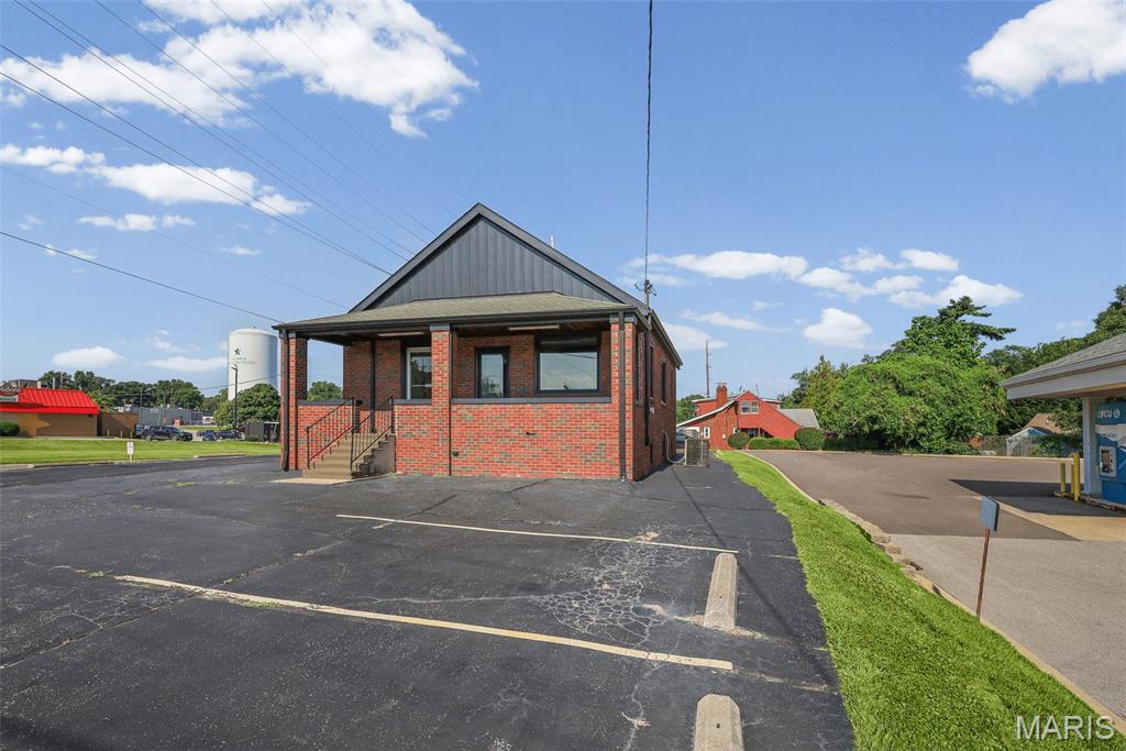 Photo of 2806 Godfrey Road Godfrey IL 62035