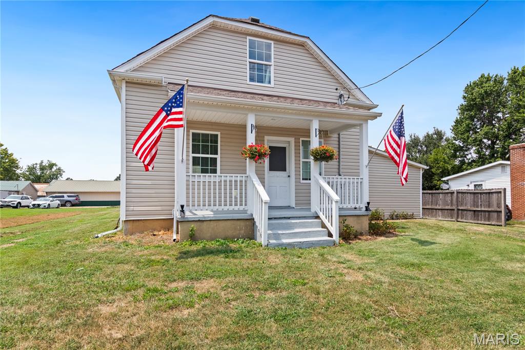 Photo of 519 S Walnut Street Gerald MO 63037